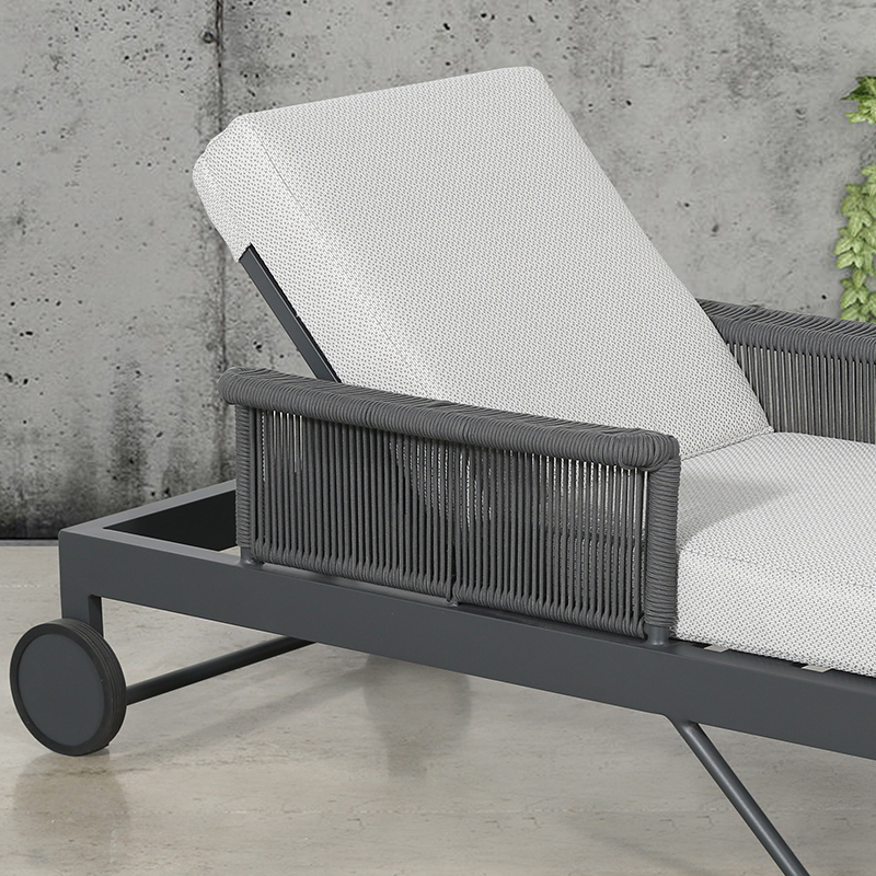 Kursi Santai Luar Ruangan Alum - Outdoor Furniture For Pool ulasan dan harga